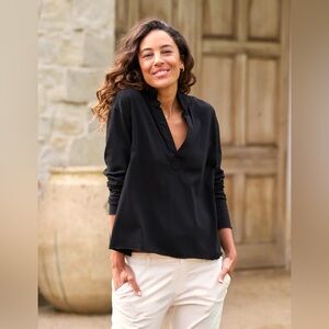 Frank & Eileen Patrick Popover Henley Black Long Sleeve  Collared T Shirt Medium